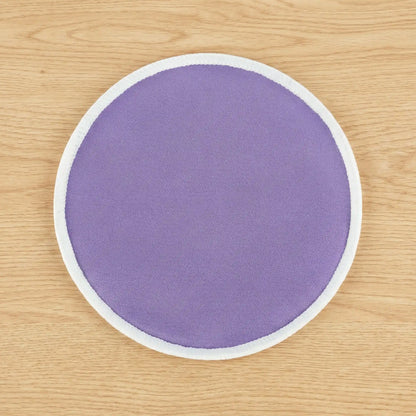 Un des coussinets d'allaitement violet Tenous