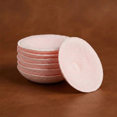Un set de six coussinet d'allaitement lavable Fleupad